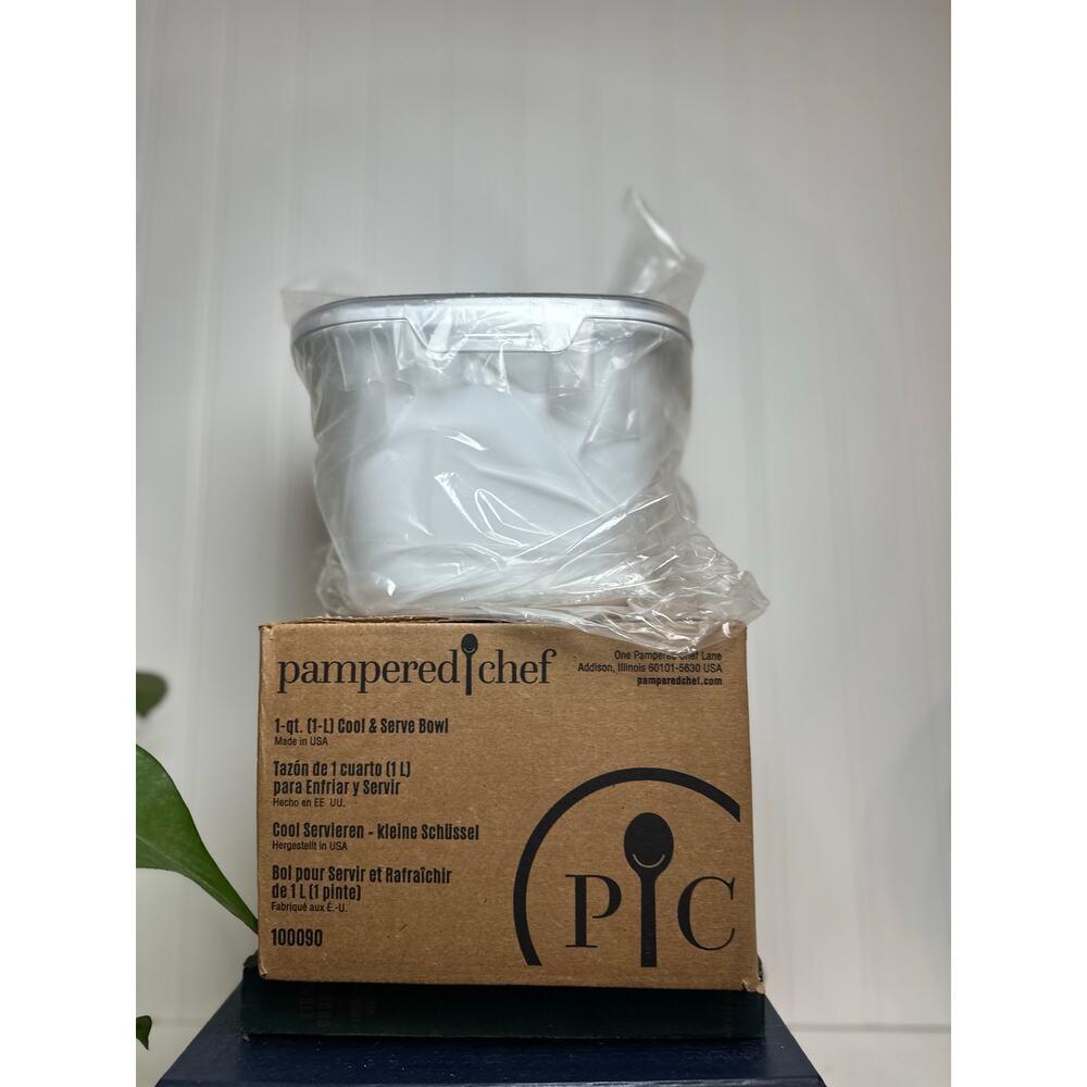 Pampered Chef 1-QT. COOL & SERVE BOWL New in Box
